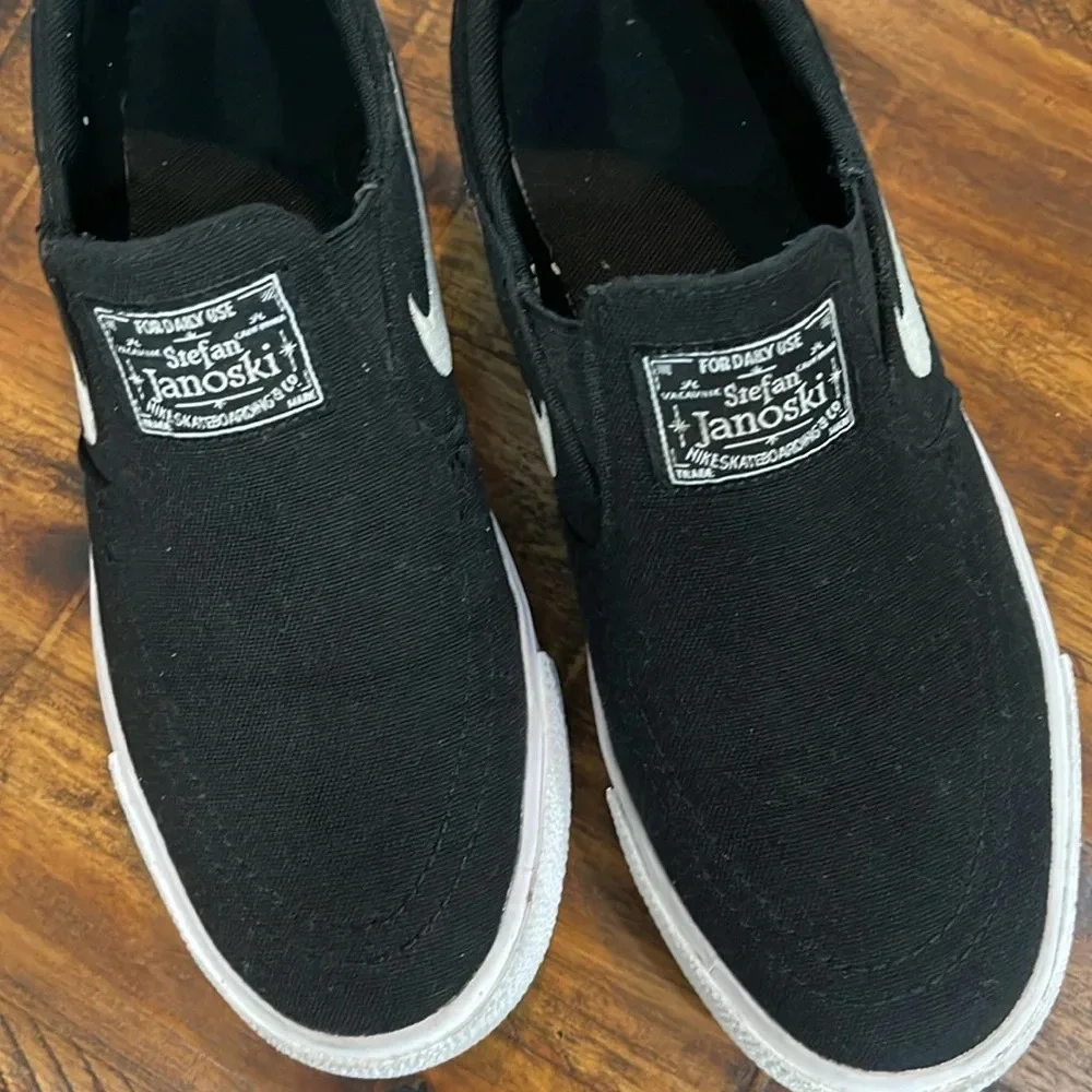 NIKE SB JANOSKI CANVAS SLIP ON SKATEBOARDING SNEAKERS BLACK  sz 5Y = 6.5 WOMENS - Picture 12 of 14